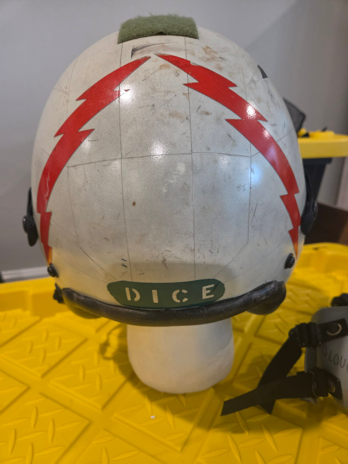 VFA-25 HGU-85 and MBU-14 - Original and Named